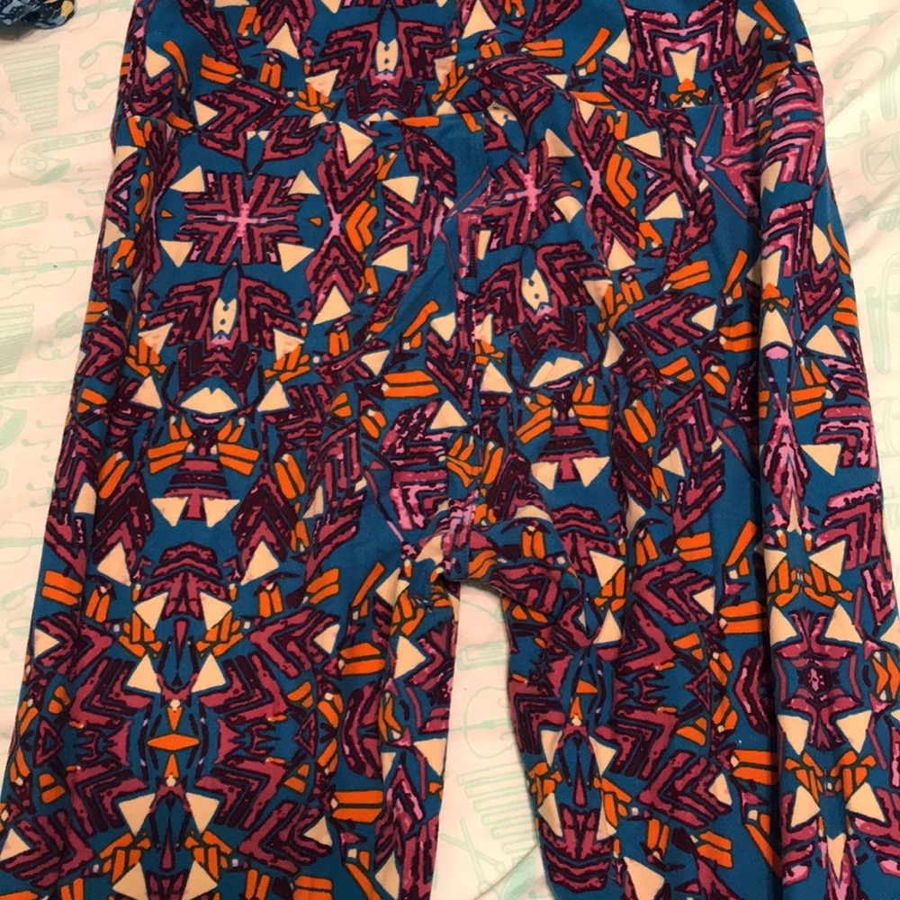 Lula roe leggings
